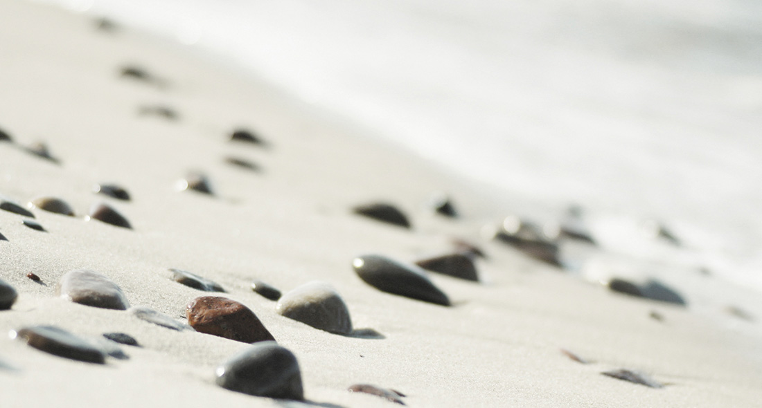 Nahaufnahme Strand und Stein